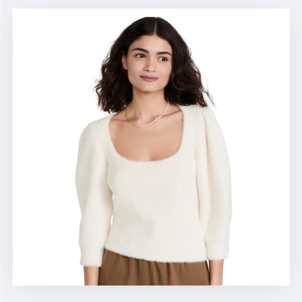 Free People “Moonbeam” Cropped Fuzzy Sweater – Ivory, Size M